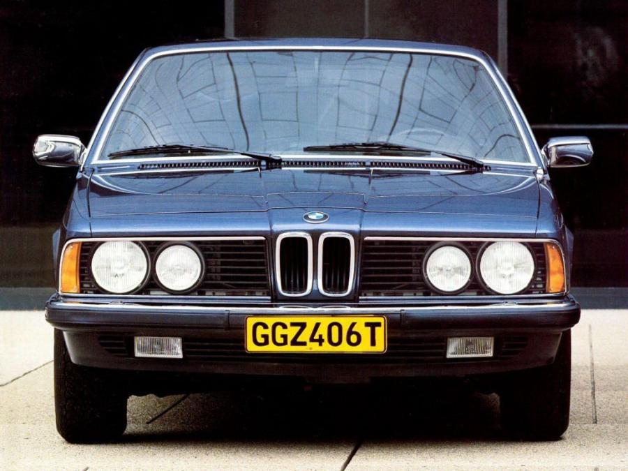  BMW 735i 1979 года  (фото 3 из 4)